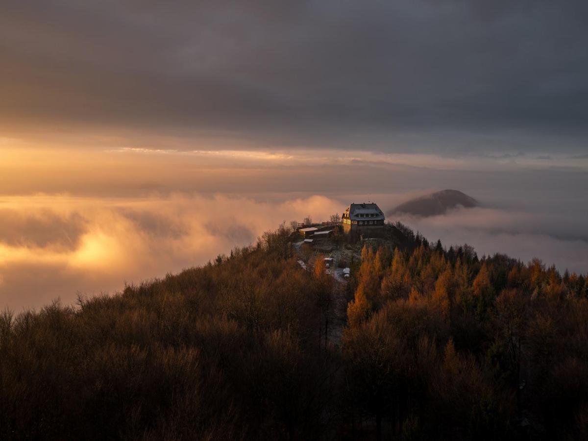 ホテル Hochwaldbaude Hain  エクステリア 写真