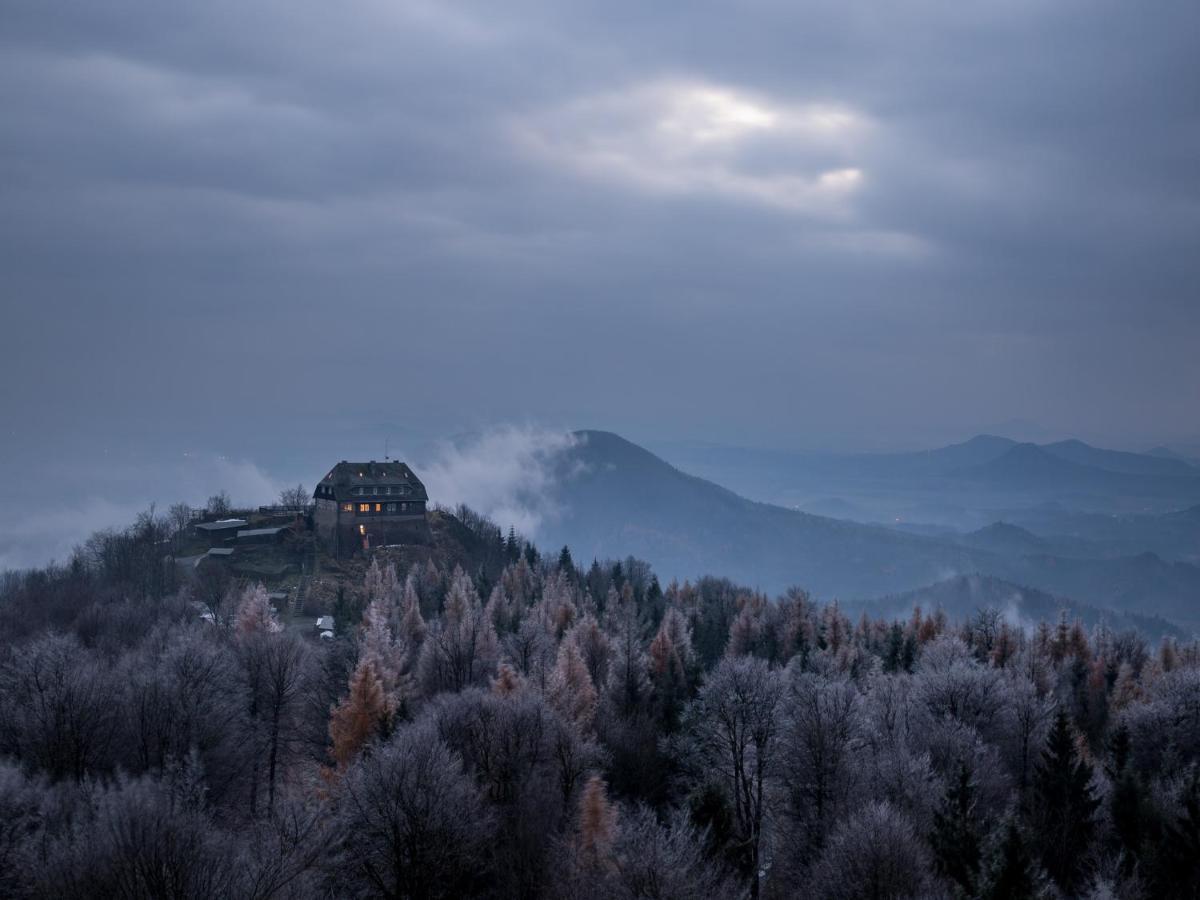 ホテル Hochwaldbaude Hain  エクステリア 写真